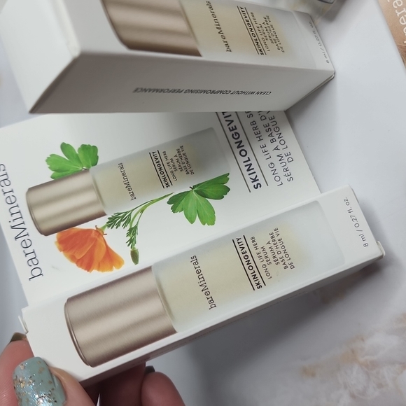 Bare minerals bundle new - Picture 2 of 7